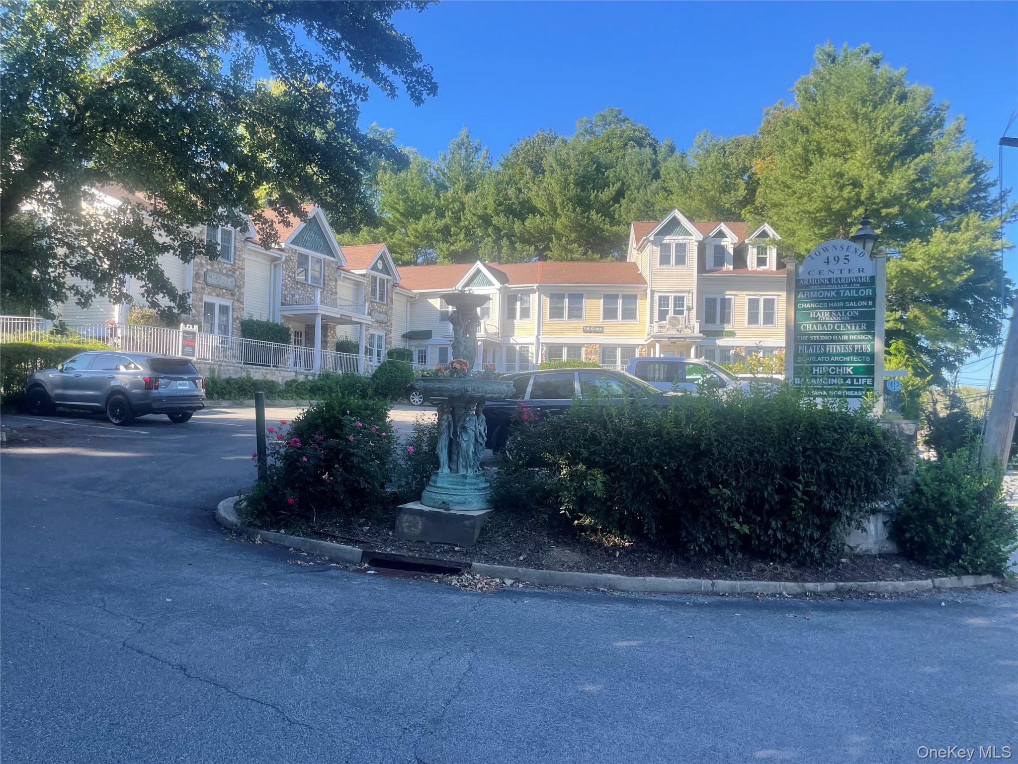 Prime Main Street Location in the Heart of Armonk!

Located on Main St...