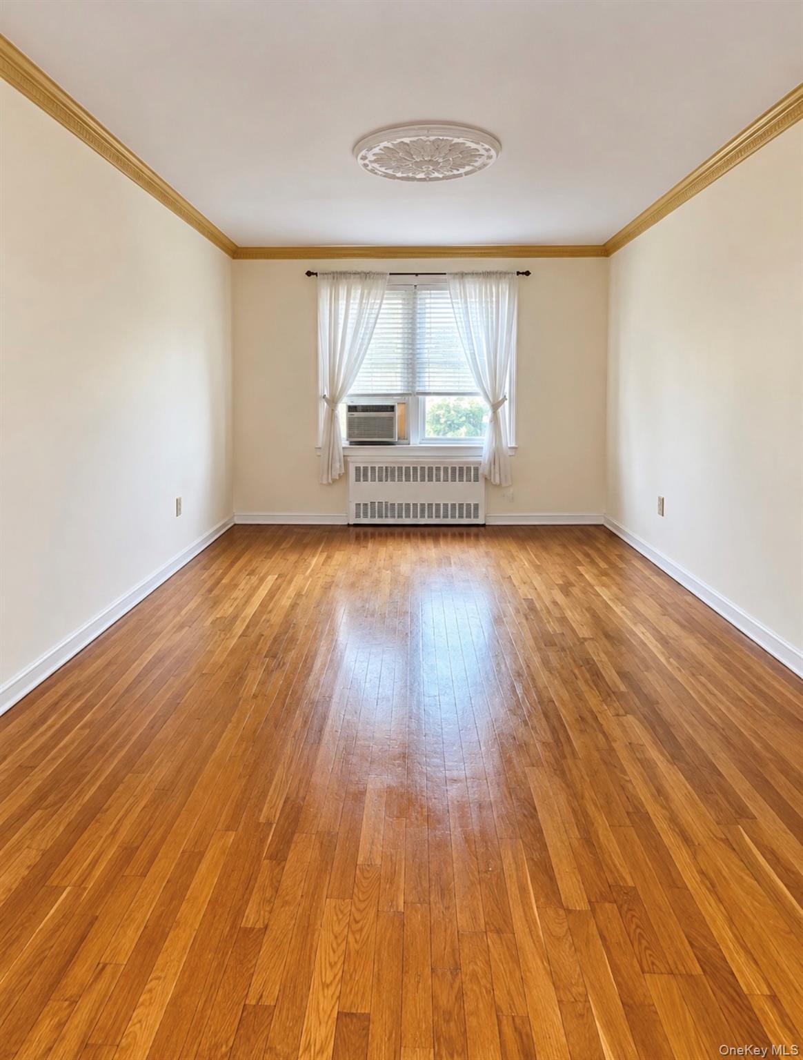 Photo 3 of this property