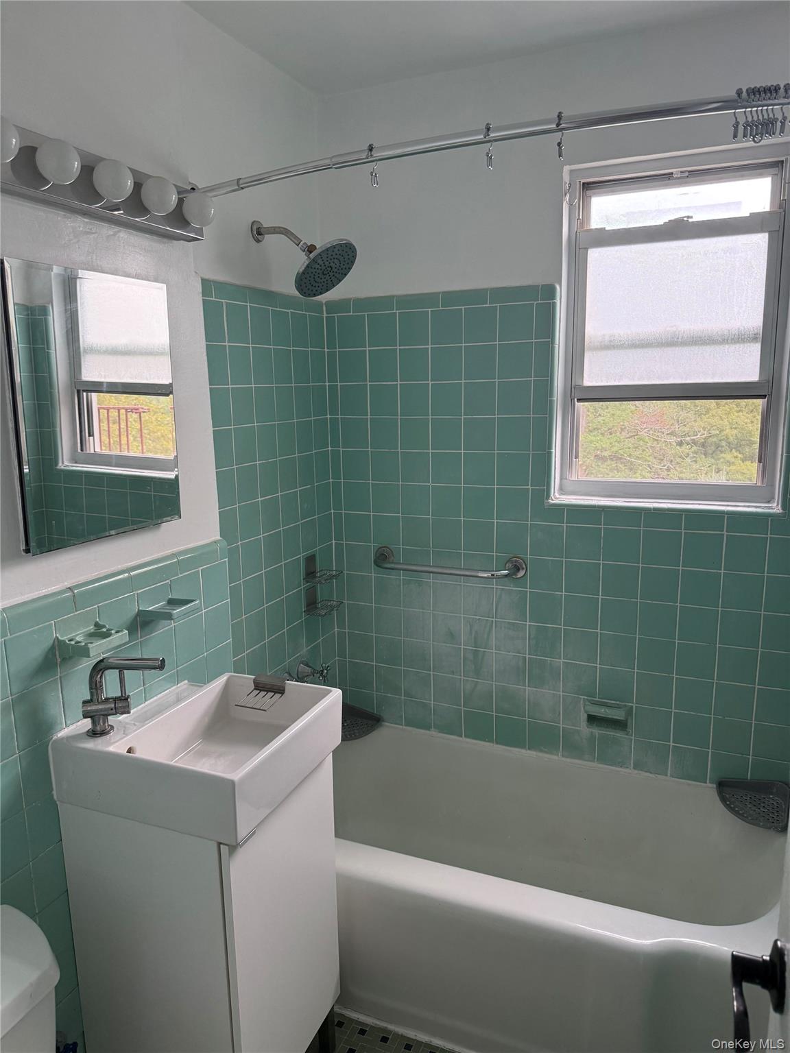 Photo 9 of this property