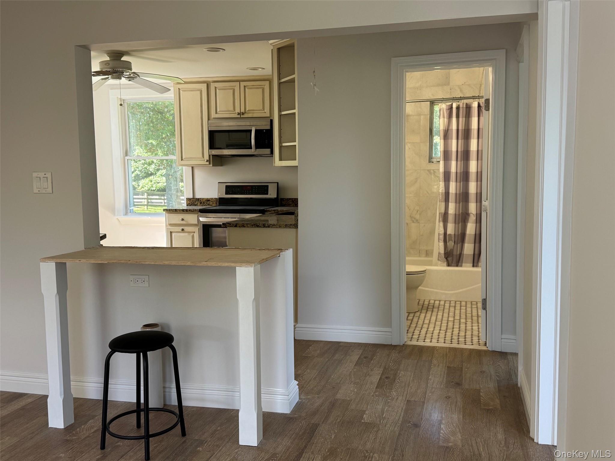 Photo 6 of this property