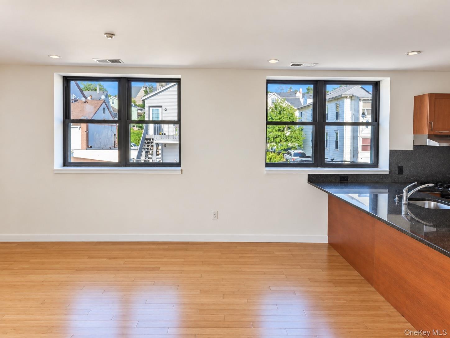 Photo 4 of this property