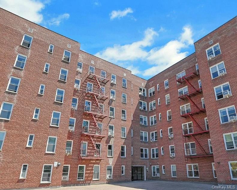 Bright and inviting 2-bedroom co-op on the 5th floor offering beautifu...