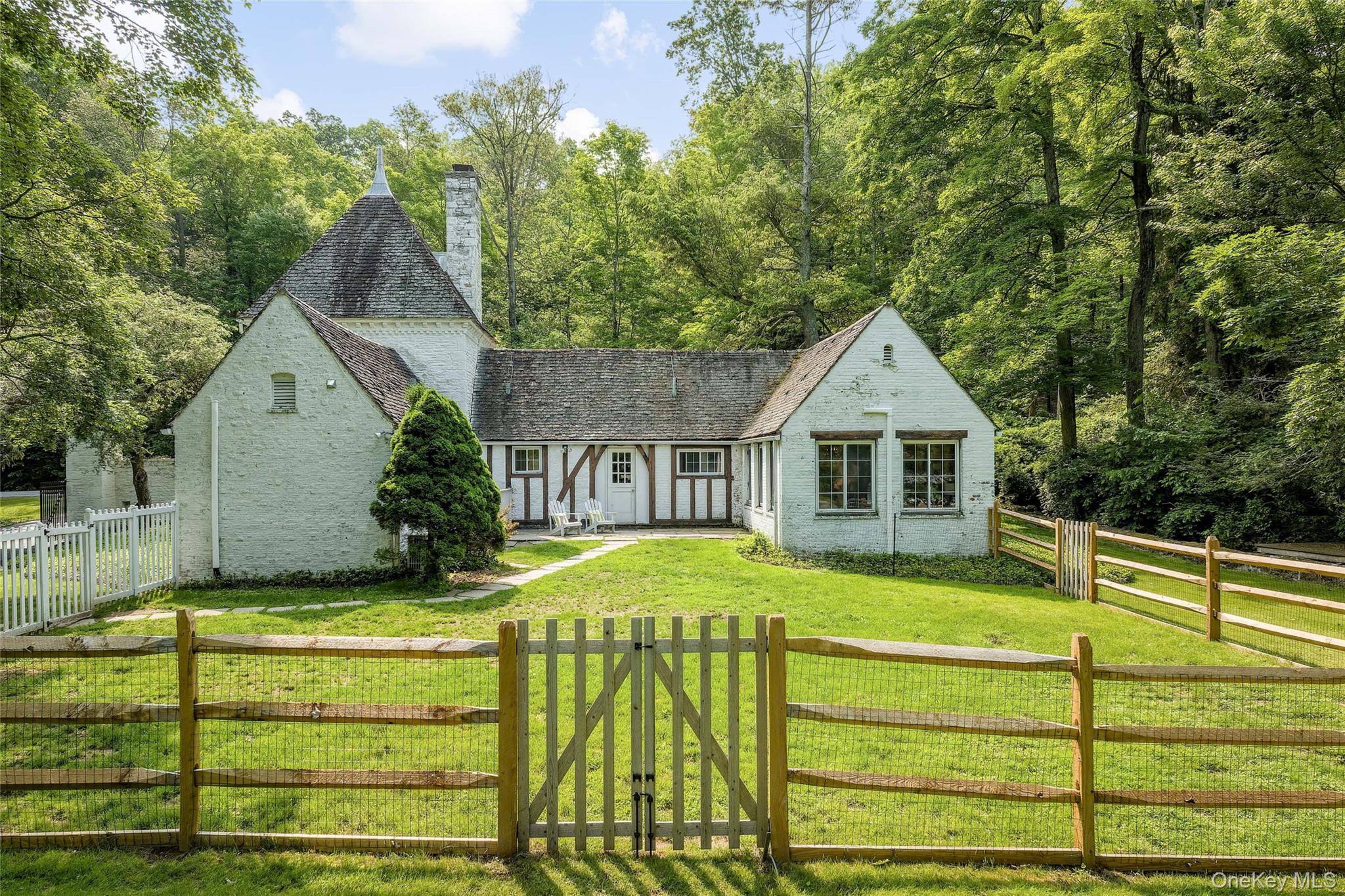 Photo 6 of this property