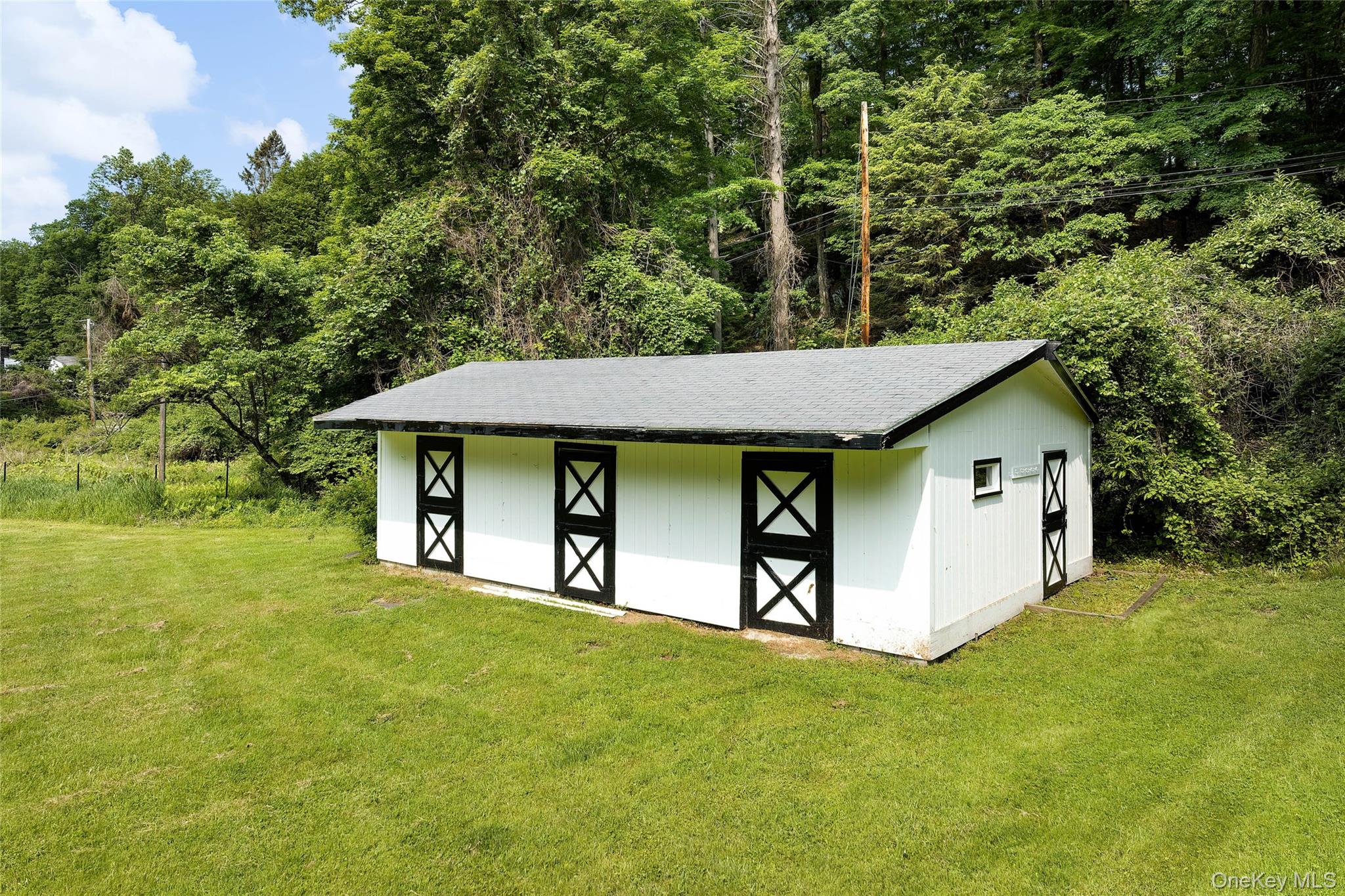Photo 9 of this property