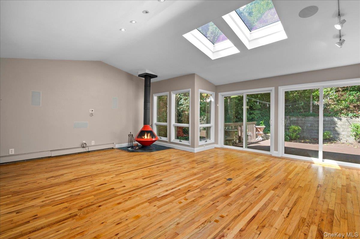 Photo 6 of this property