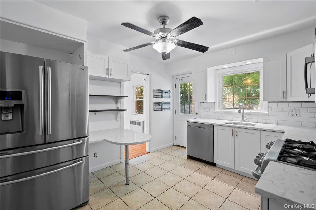Photo 11 of this property