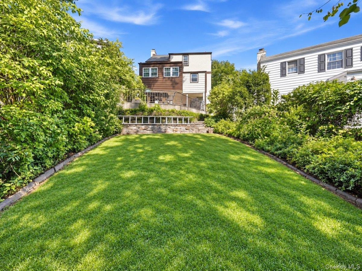 Photo 31 of this property
