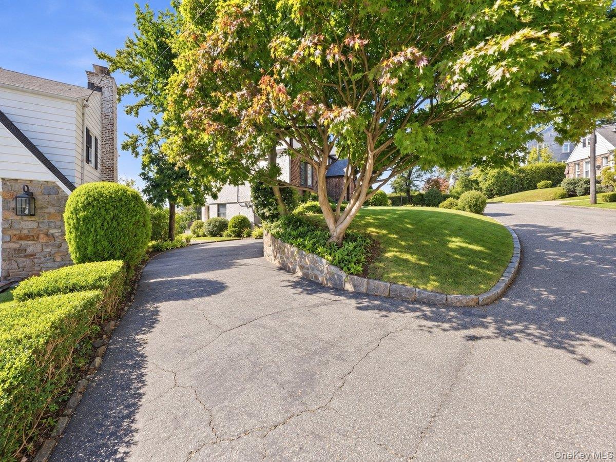 Photo 34 of this property