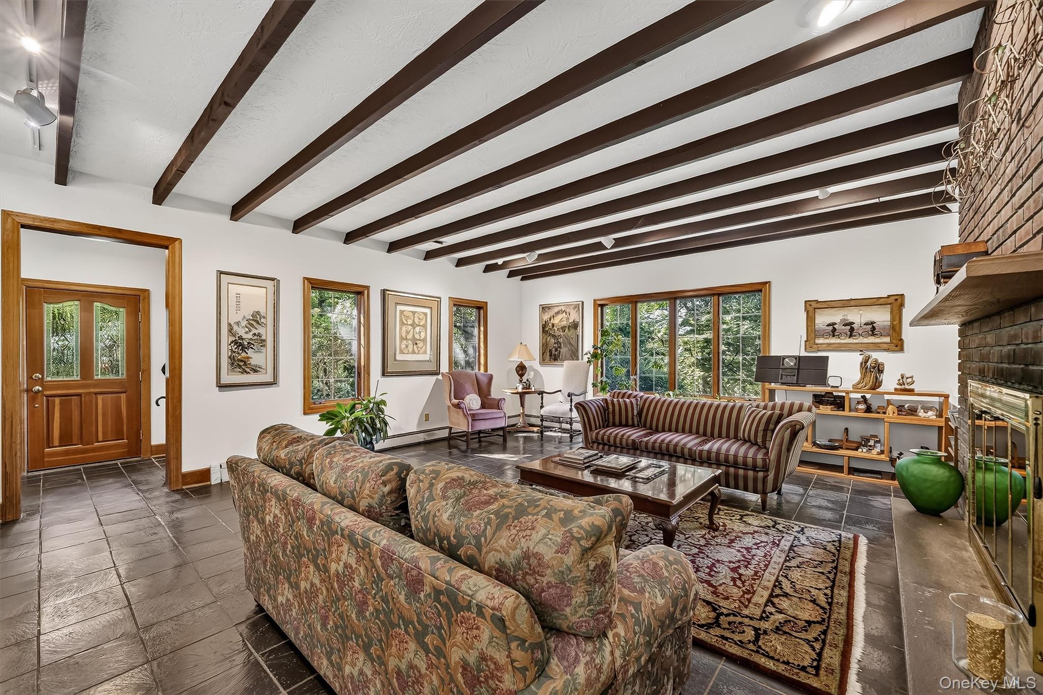 Photo 9 of this property