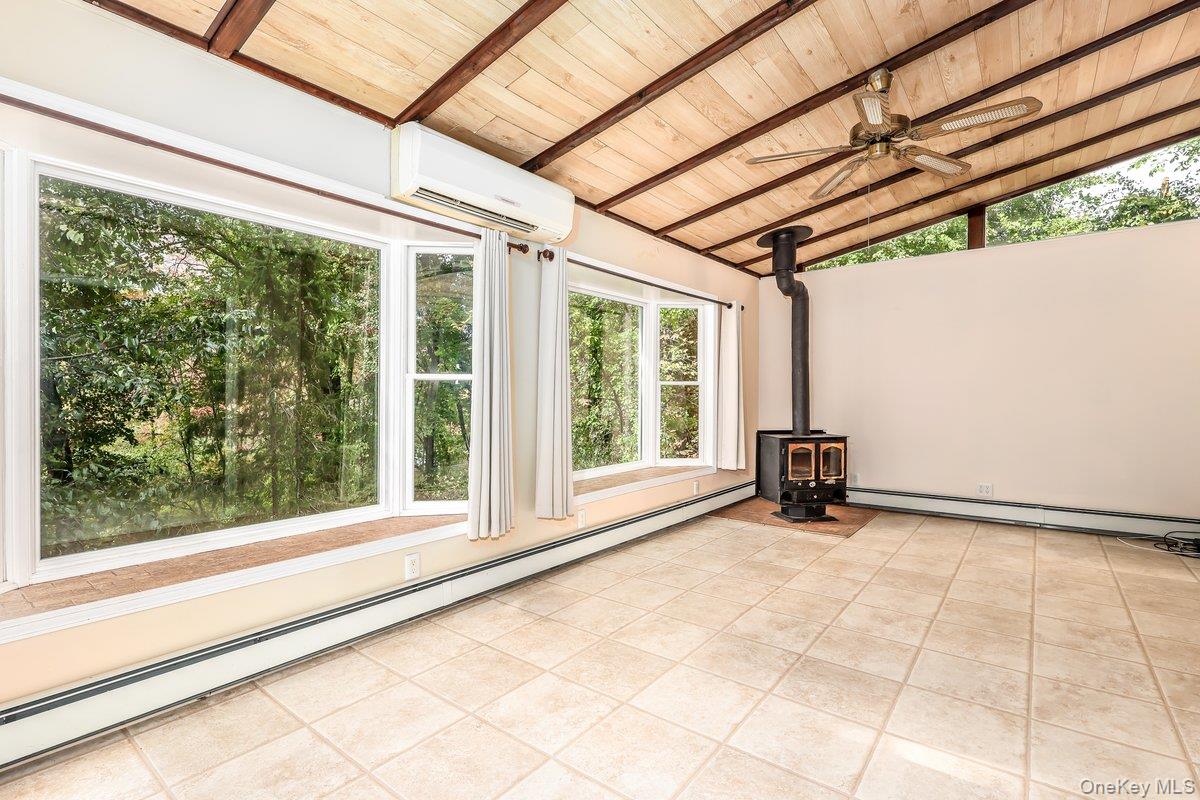 Photo 11 of this property