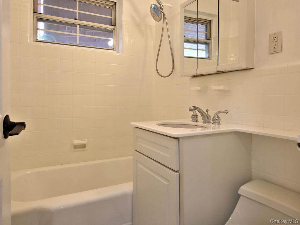 Photo 7 of this property