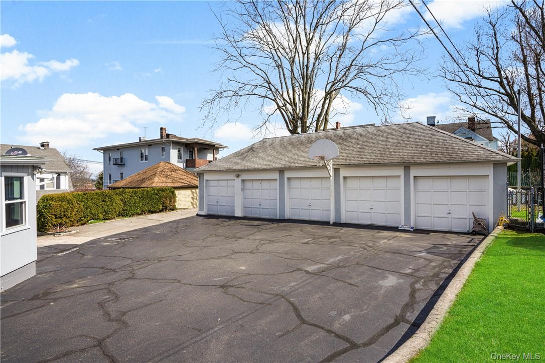 Photo 5 of this property
