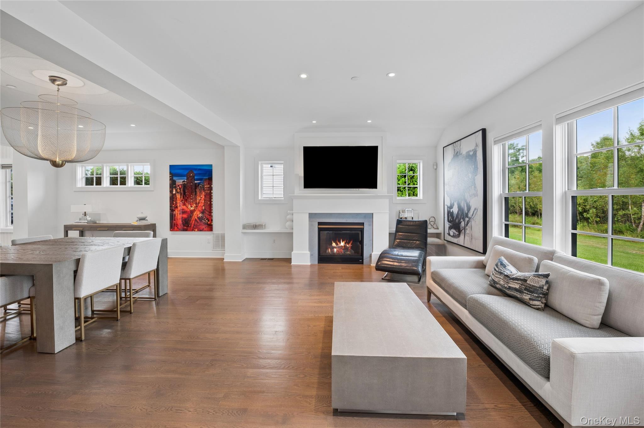 Photo 9 of this property