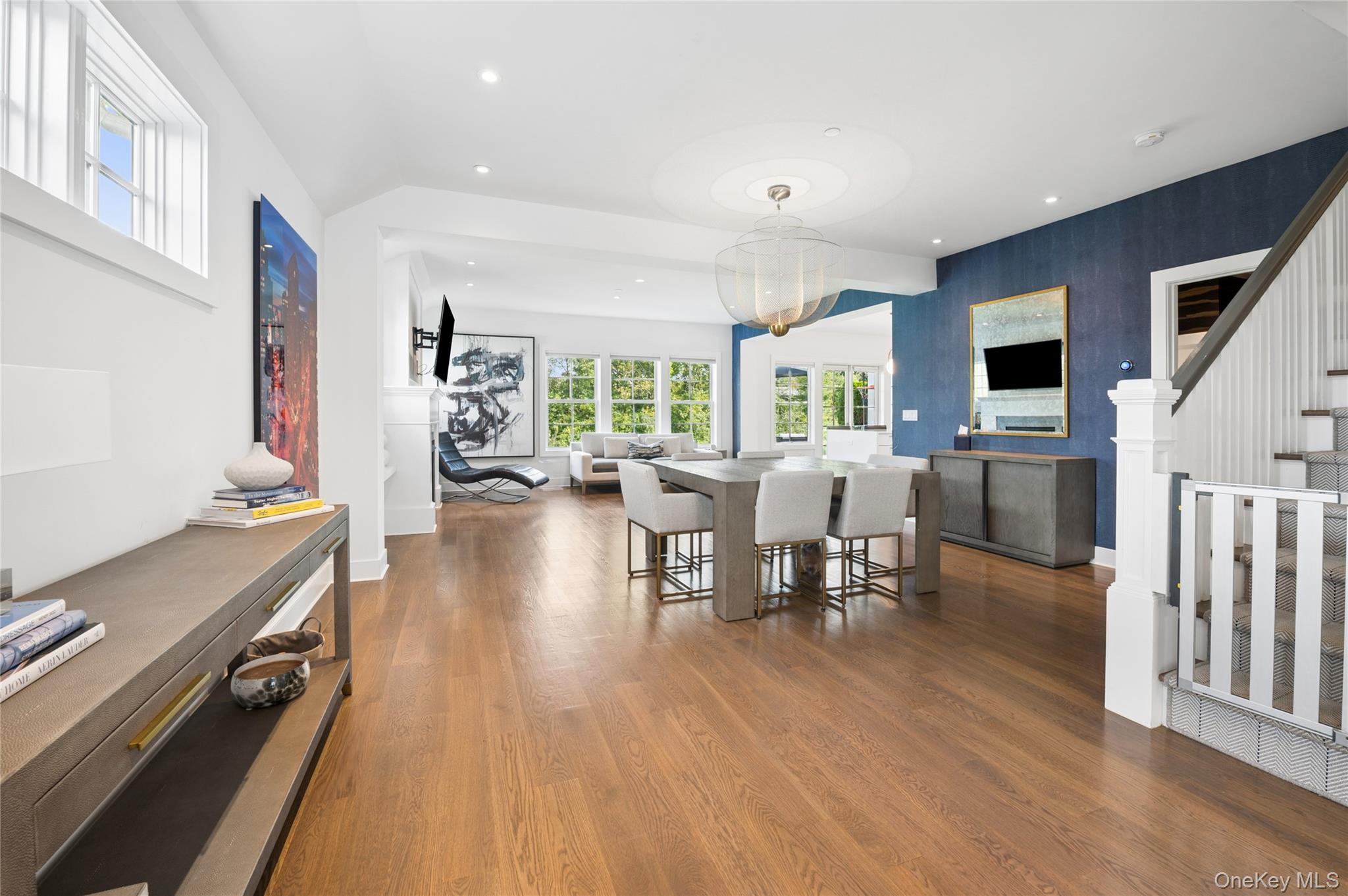Photo 8 of this property