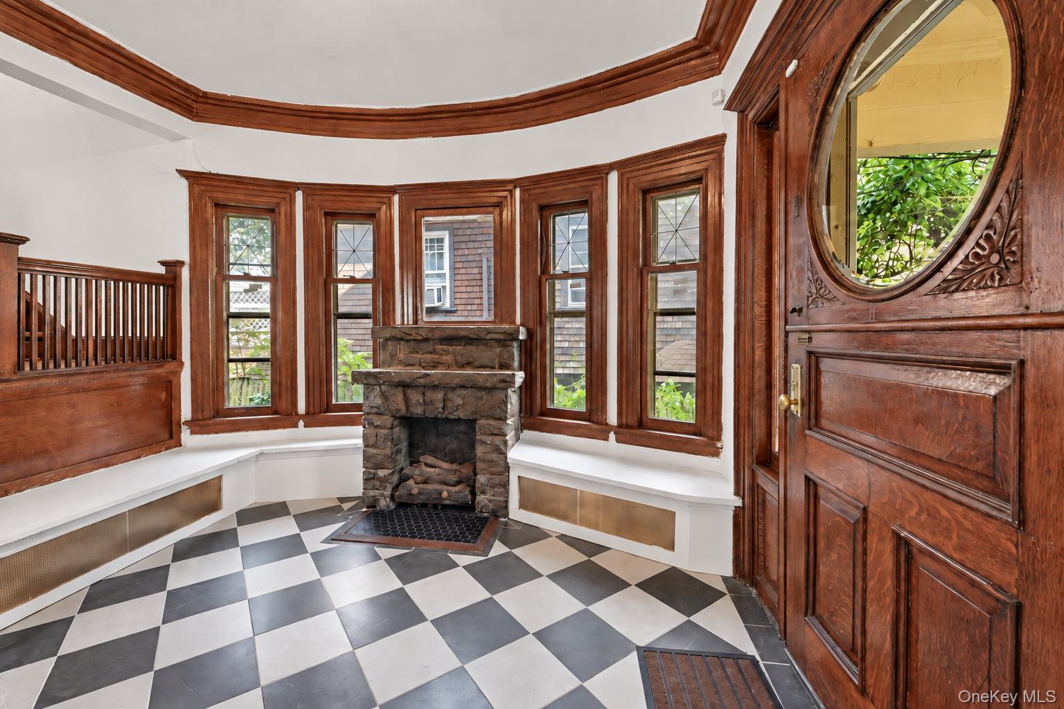Photo 6 of this property