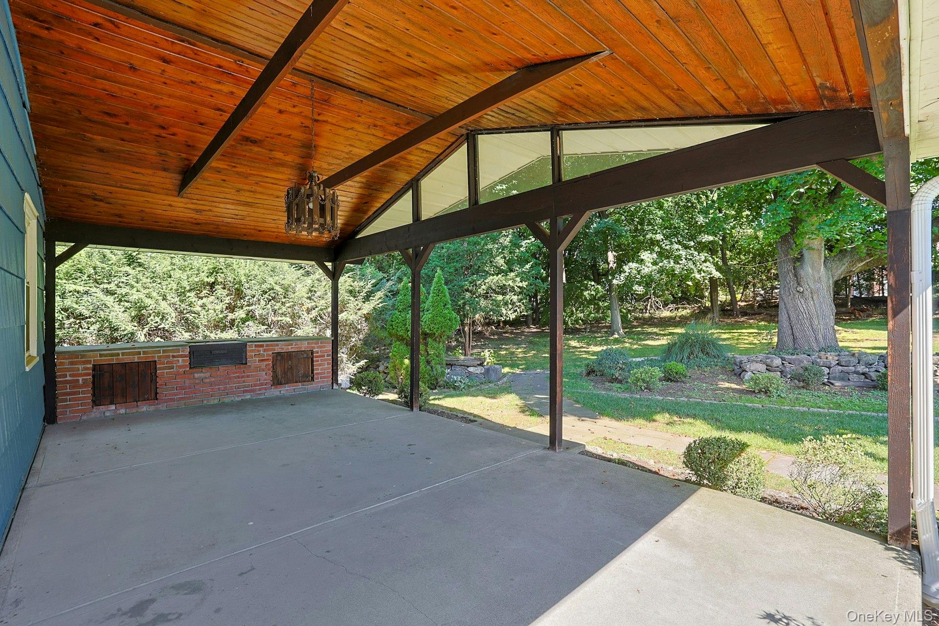 Photo 10 of this property