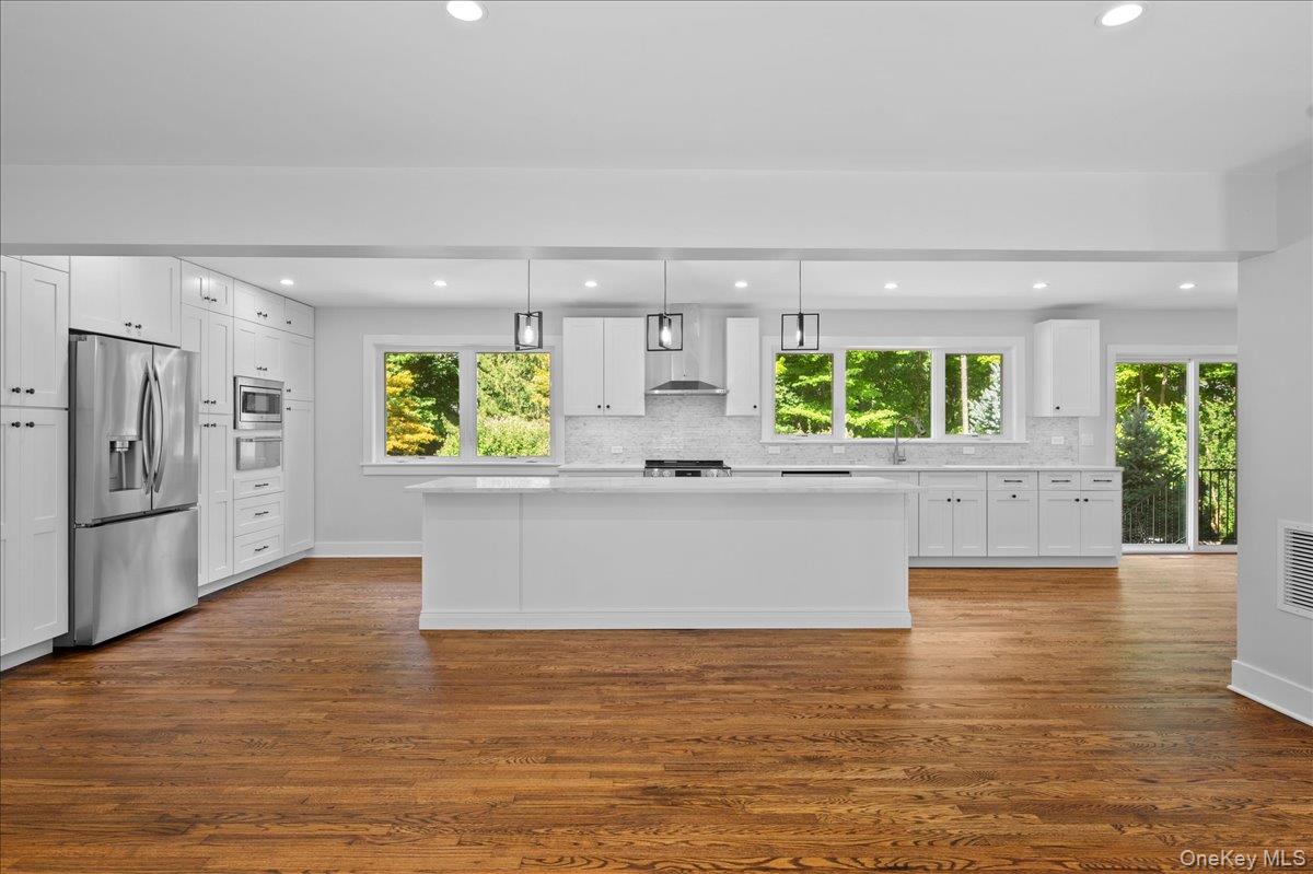 Photo 8 of this property