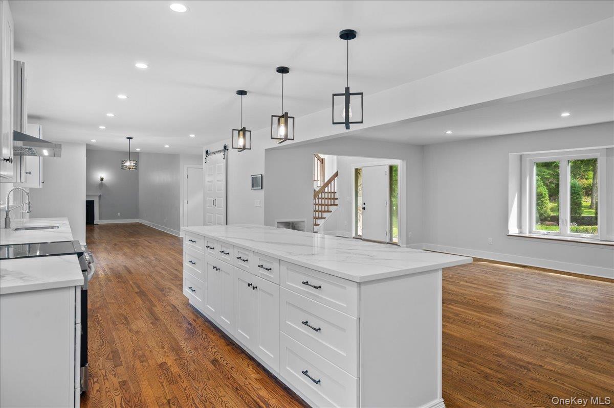 Photo 7 of this property