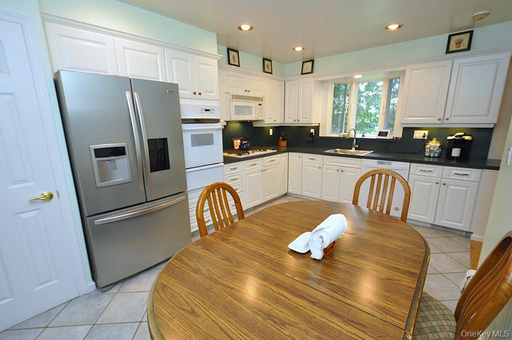 Photo 5 of this property