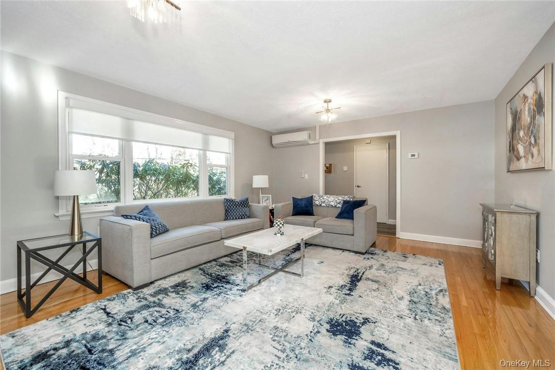 Photo 4 of this property
