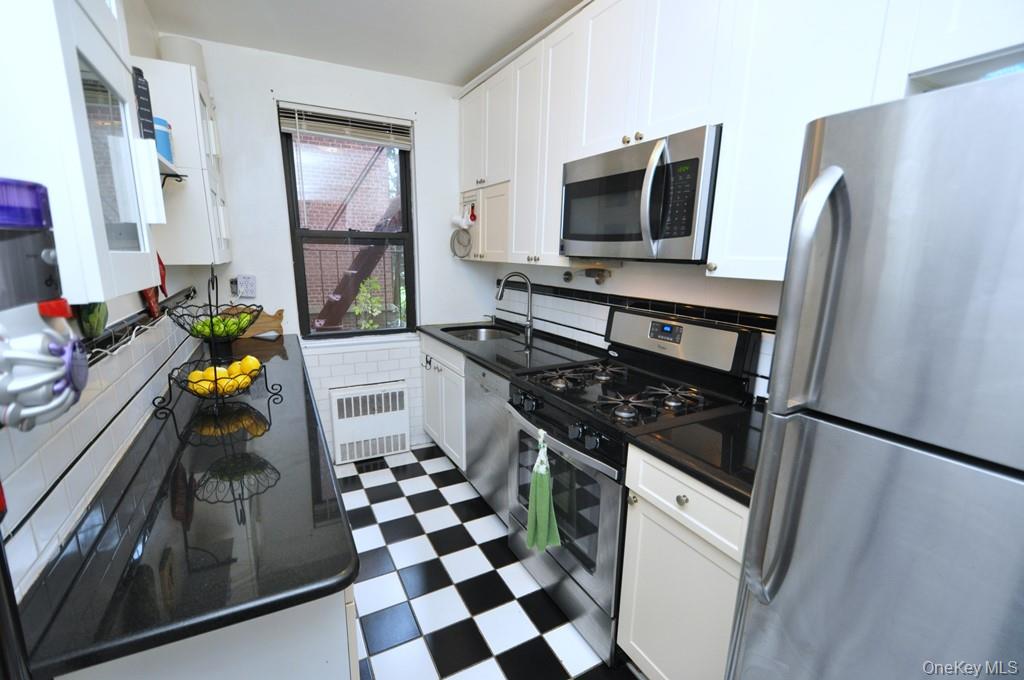 Photo 7 of this property