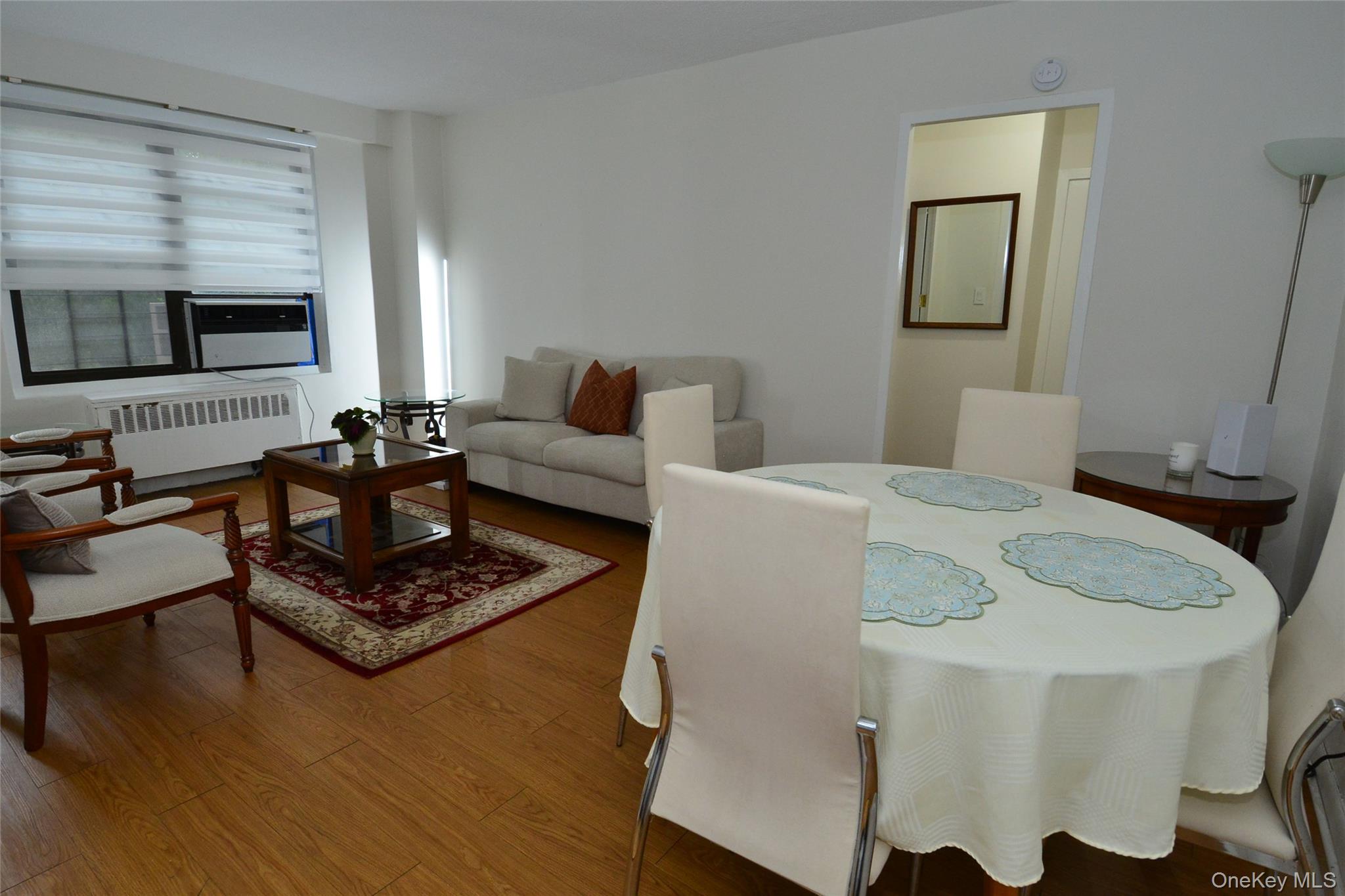 Photo 4 of this property