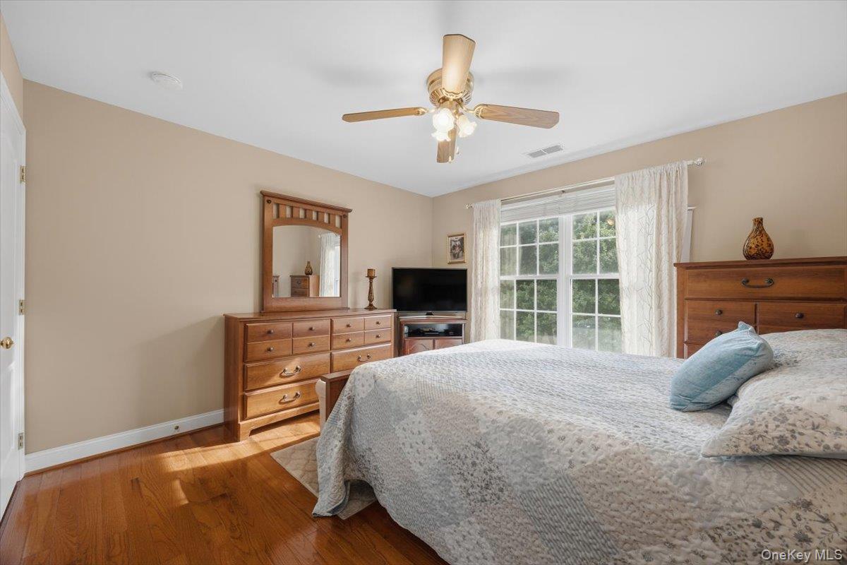 Photo 33 of this property