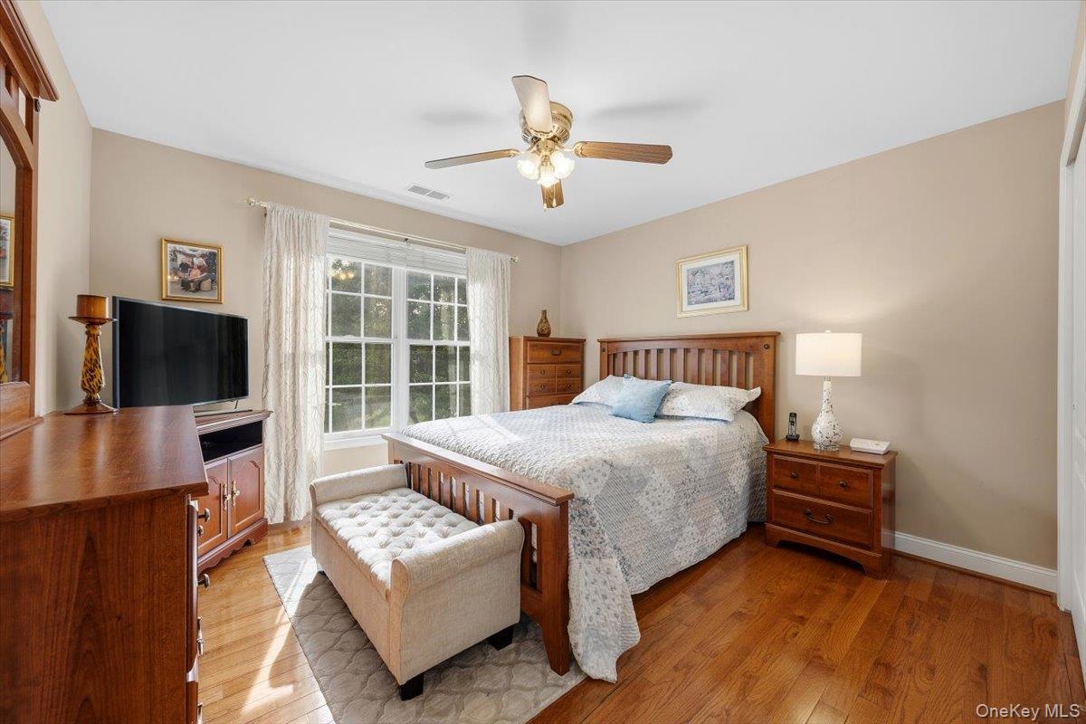 Photo 32 of this property