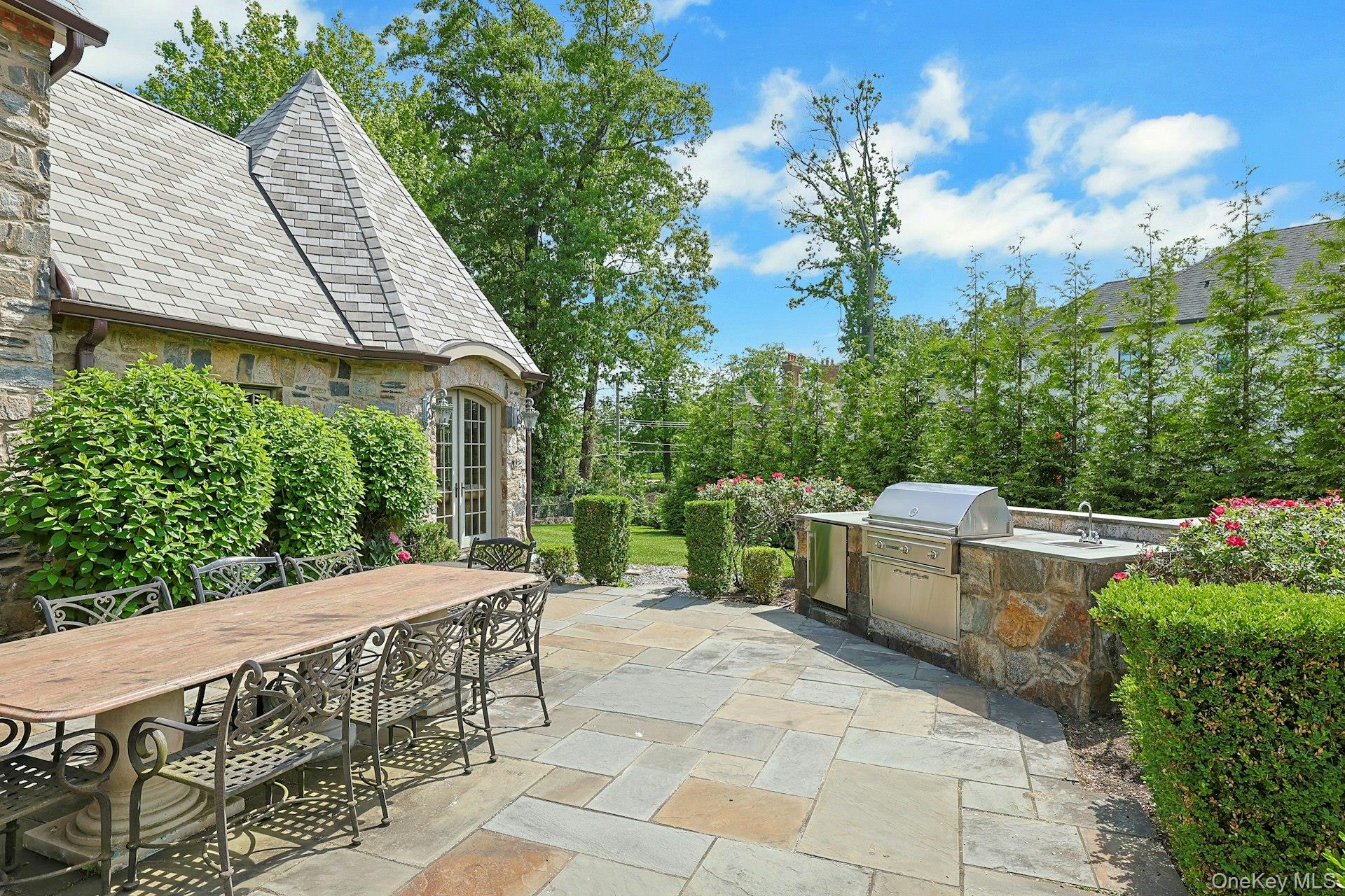 Photo 18 of this property