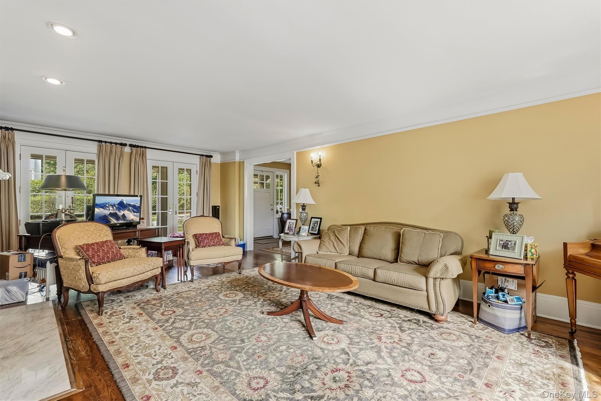 Photo 9 of this property