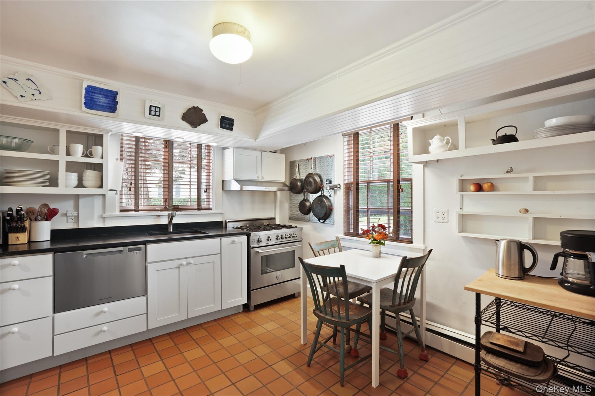 Photo 7 of this property