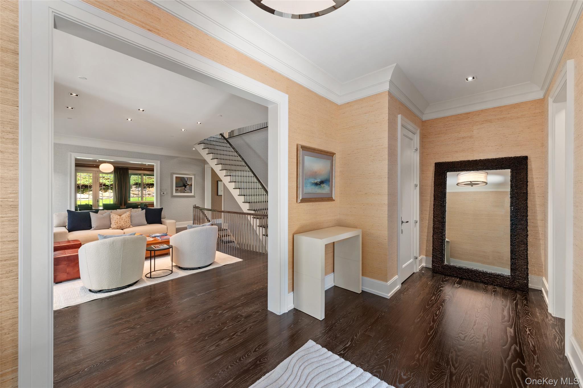 Photo 4 of this property