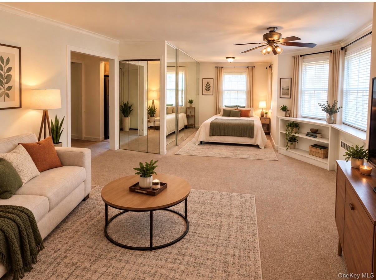 Welcome to this bright and inviting studio in Scarsdale. Filled with n...