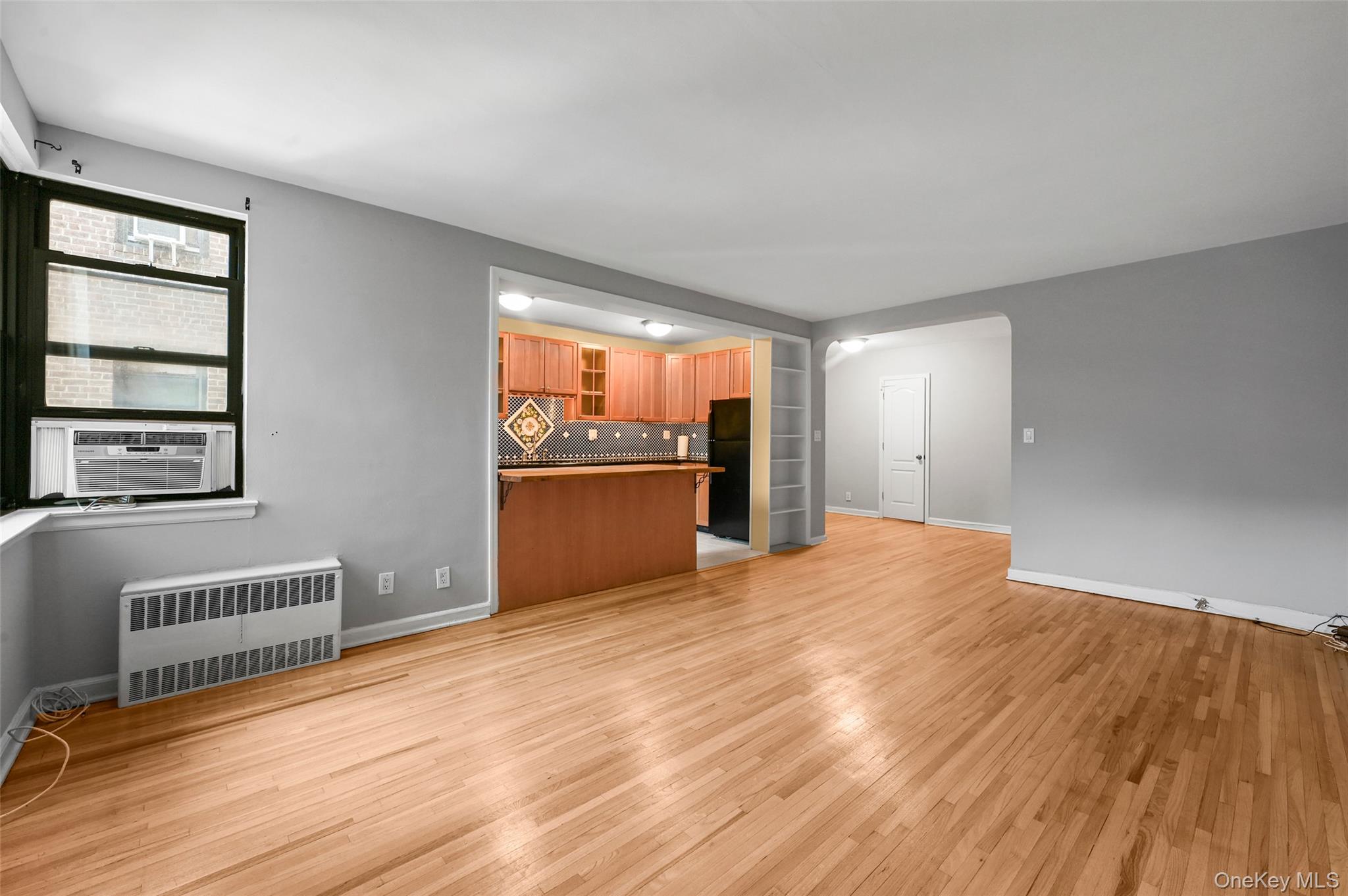 Photo 4 of this property