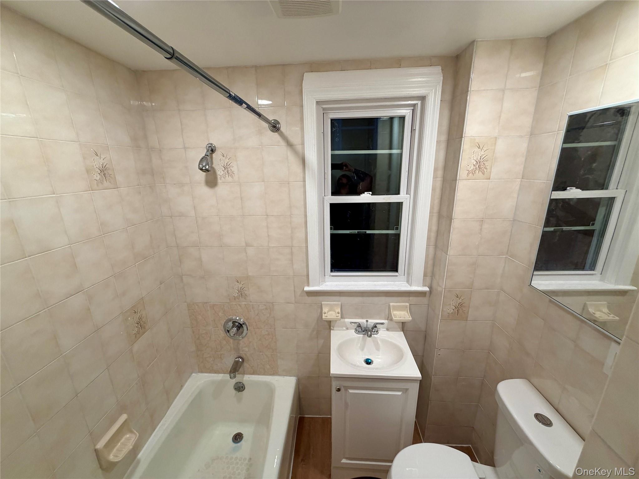 Photo 7 of this property