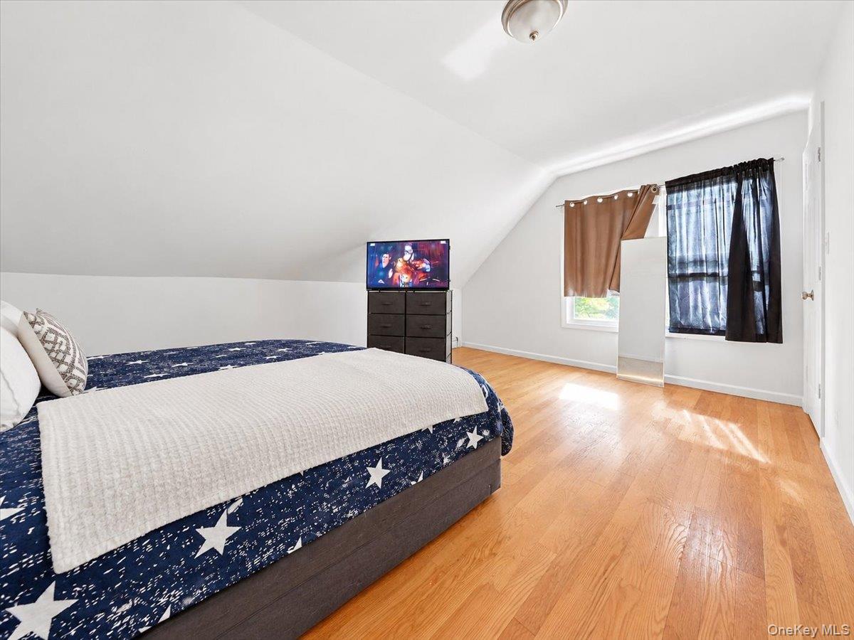 Photo 7 of this property