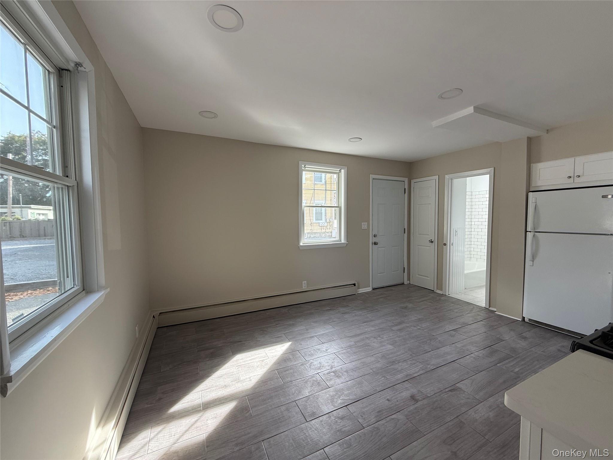 Photo 4 of this property