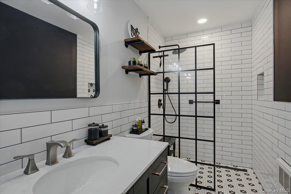 Photo 14 of this property