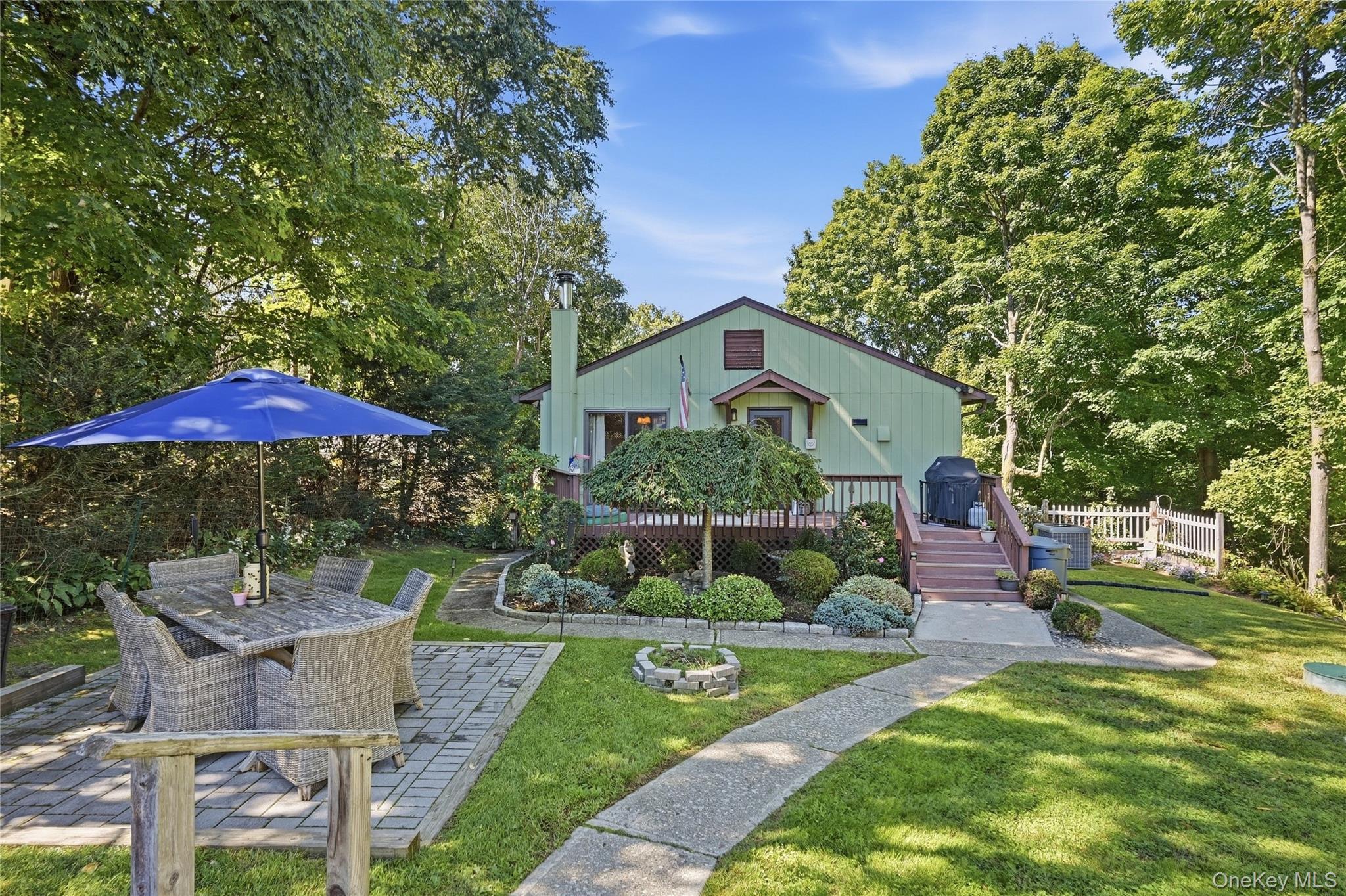 Welcome to this beautifully renovated single-family home with a separa...