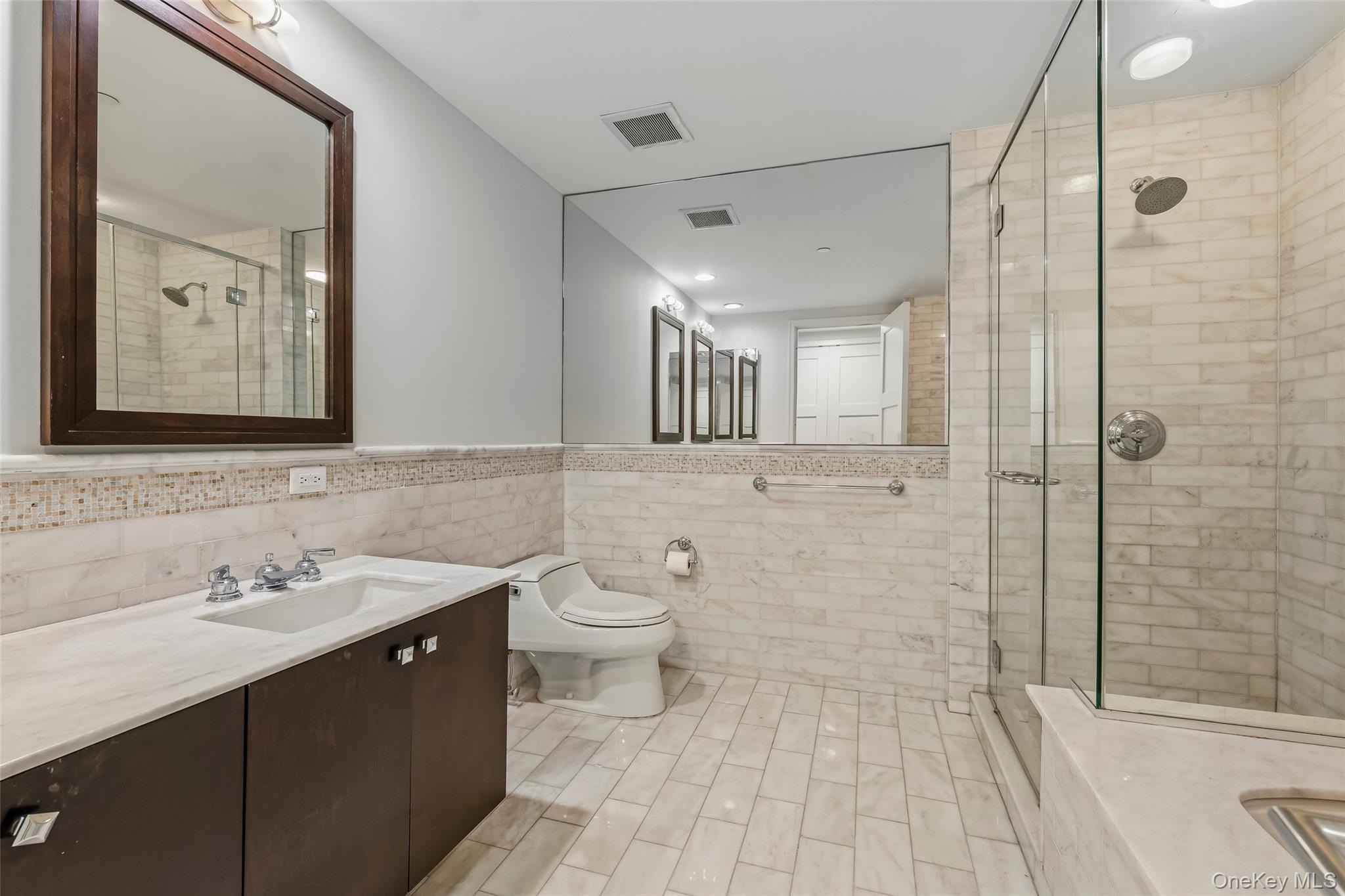 Photo 9 of this property