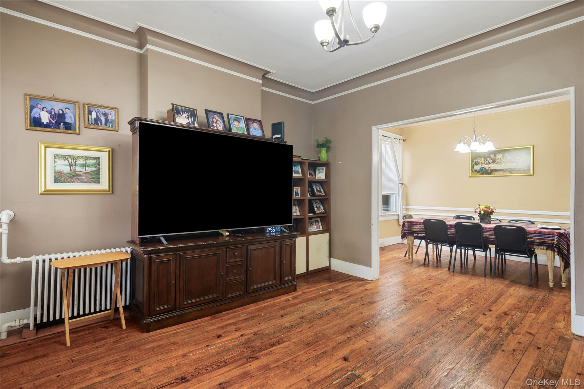 Photo 4 of this property