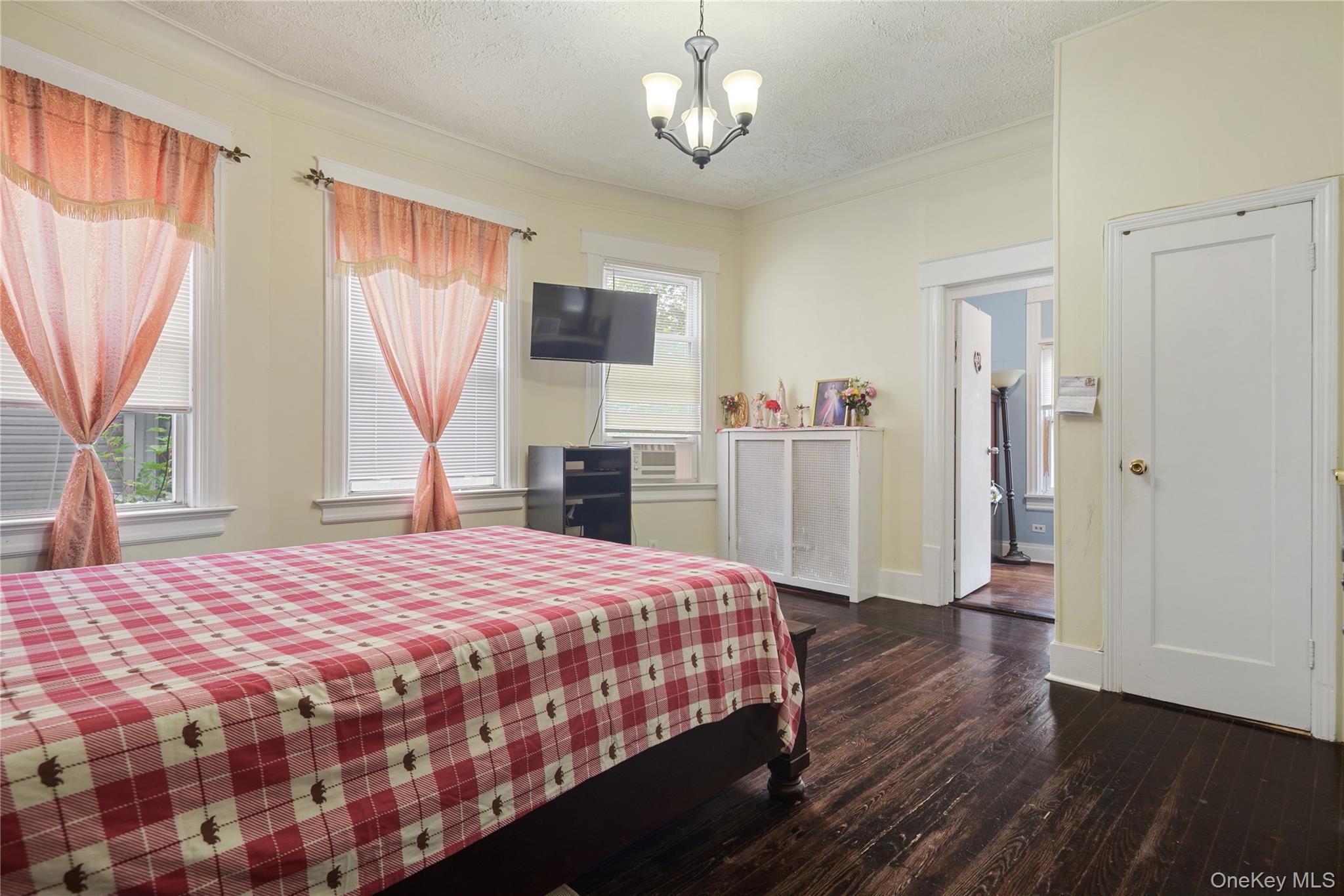 Photo 11 of this property