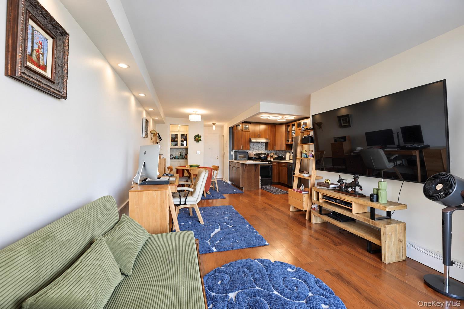 Photo 6 of this property