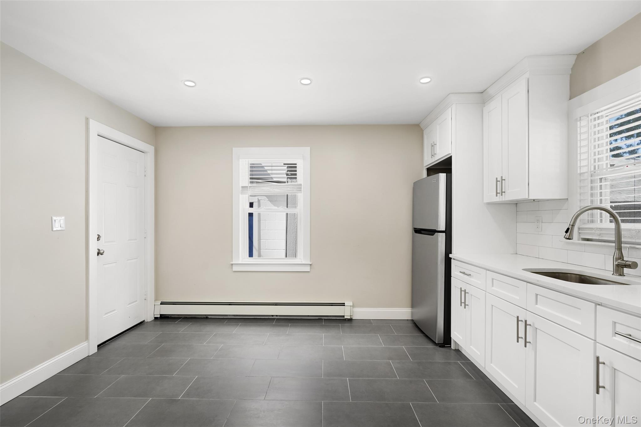 Photo 4 of this property