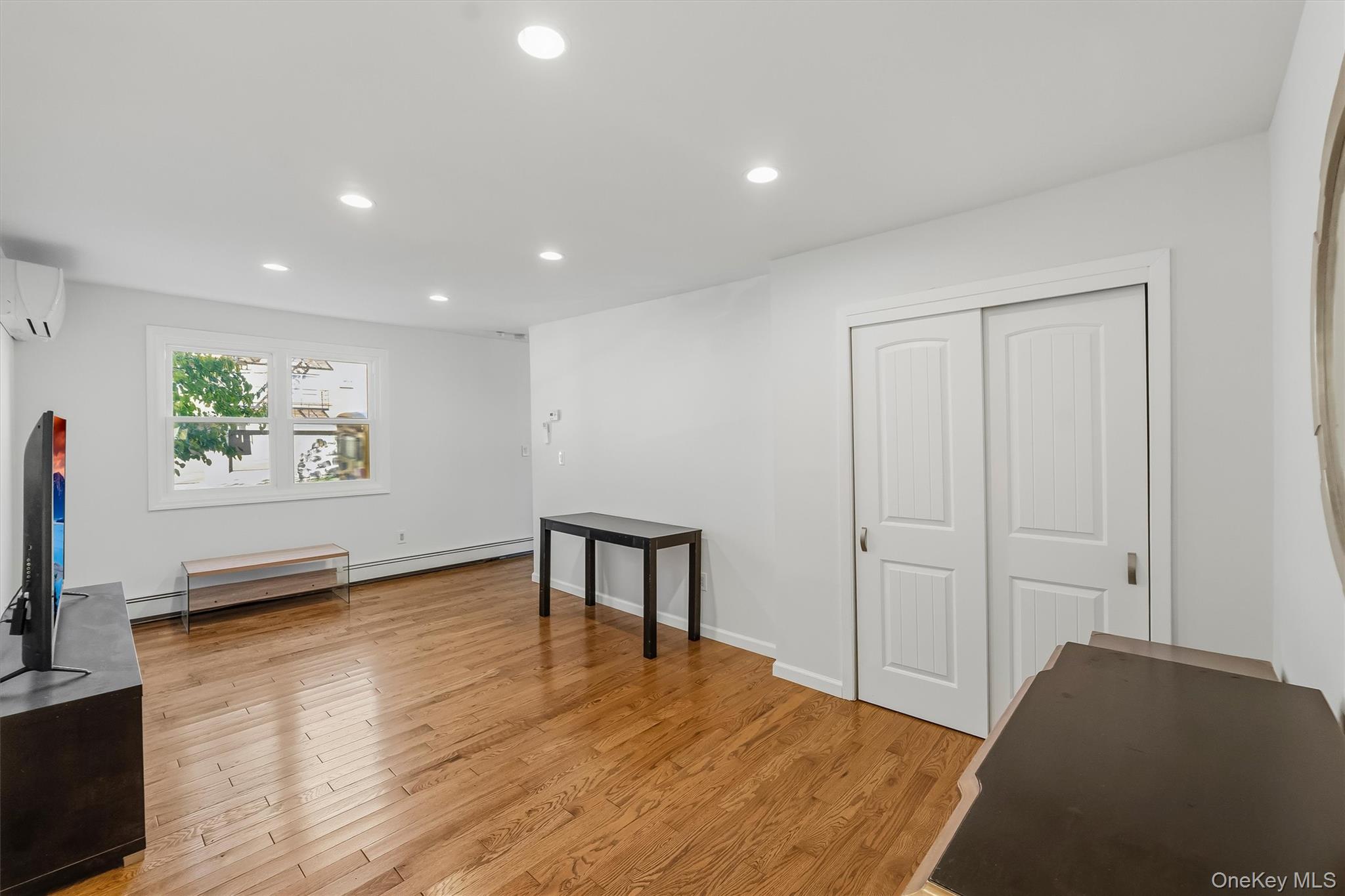 Photo 4 of this property
