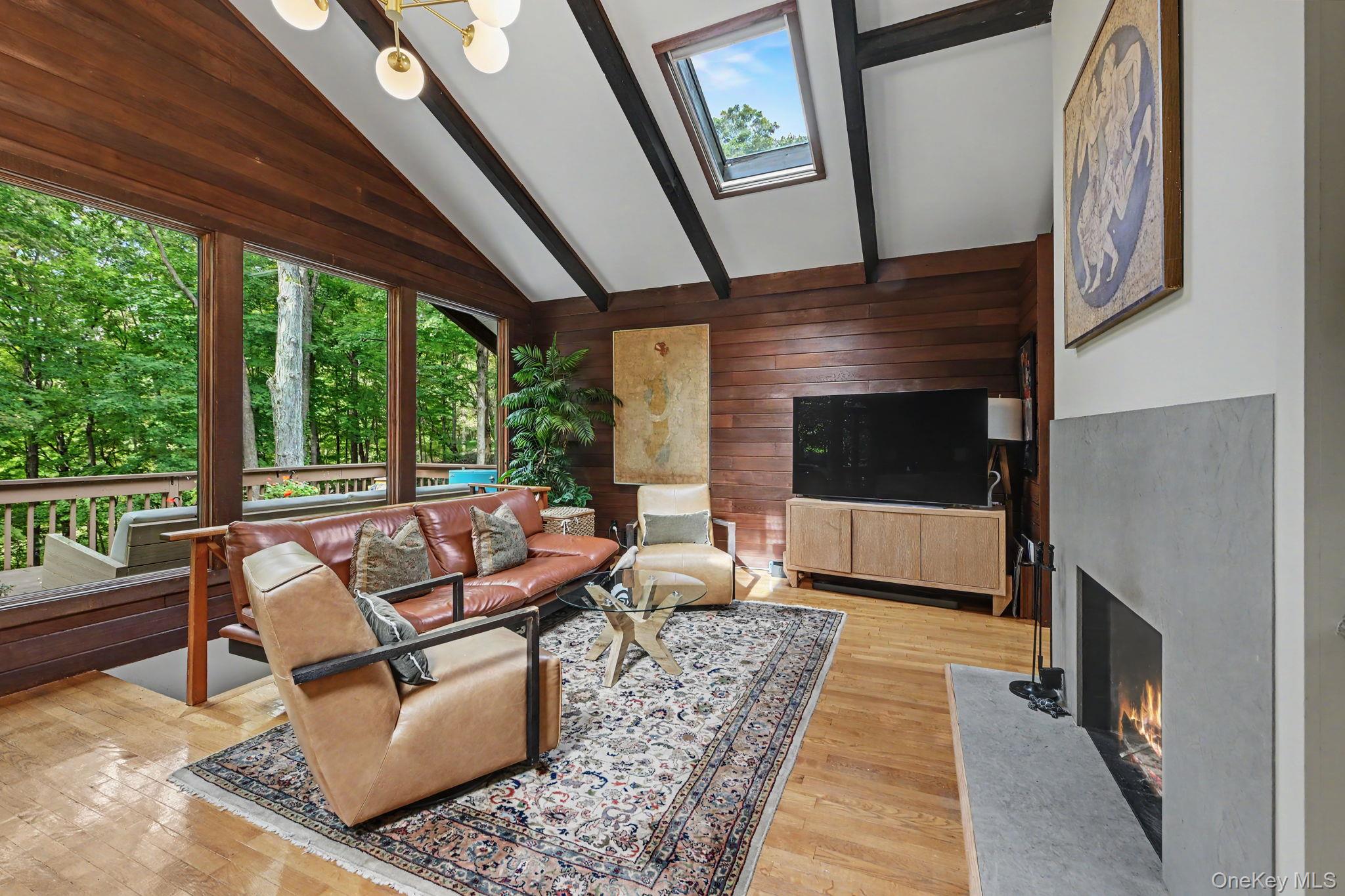 Photo 7 of this property