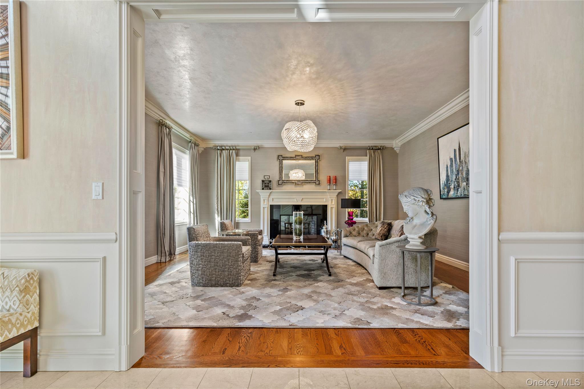 Photo 4 of this property