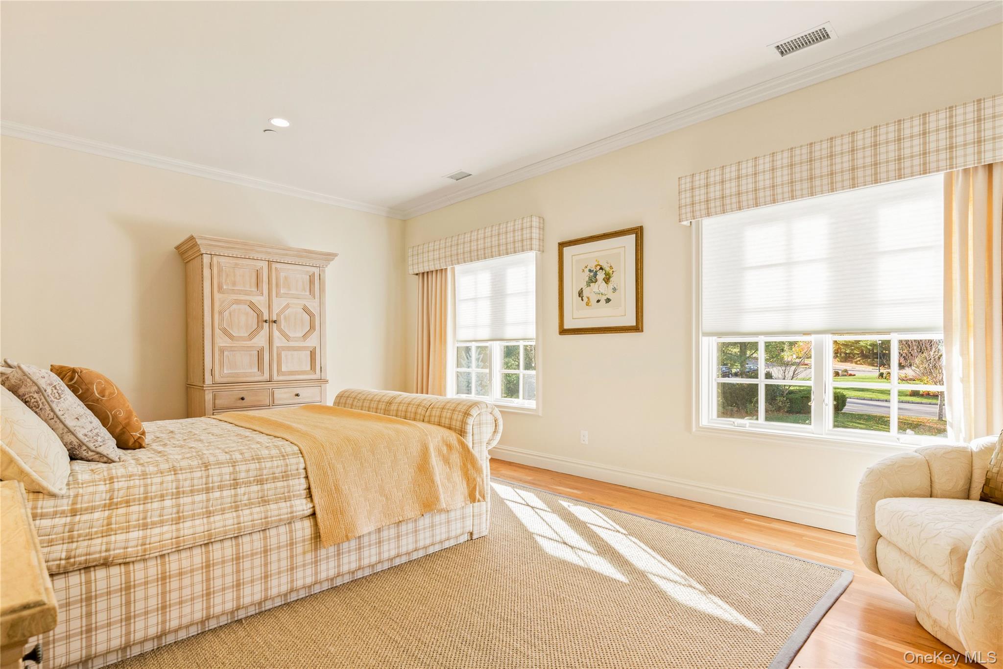 Photo 32 of this property
