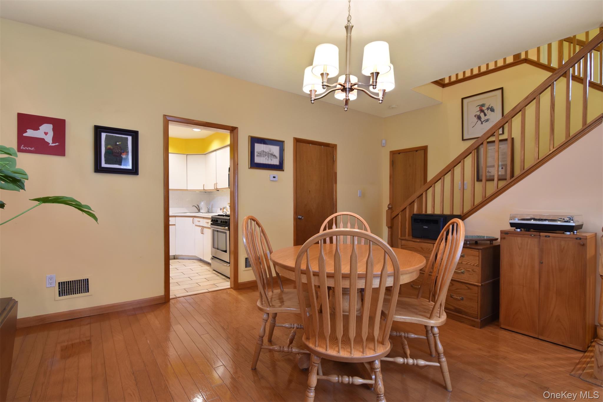 Photo 9 of this property