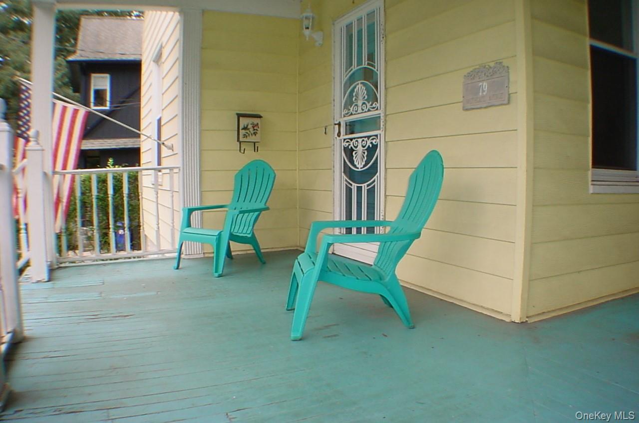 Photo 3 of this property